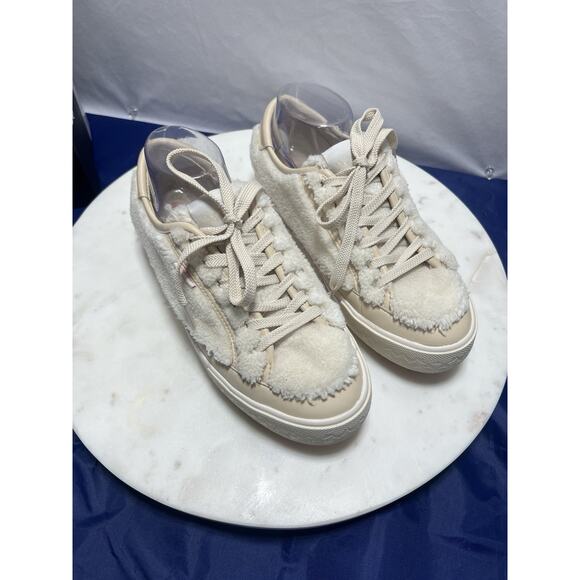 Coach City Sole Shearling Platform Sneakers Shoes Natural Chalk Women Size 8 - Picture 5 of 16
